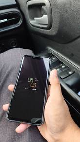 LG G8 ThinQ & Tecno Spark Go 1