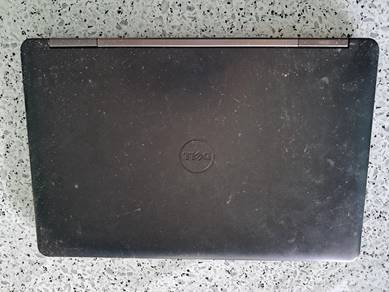 Laptop rosak jenama dell