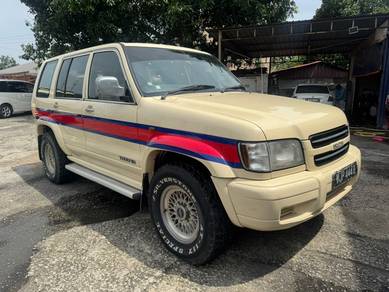2001 Isuzu Trooper BIGHORN