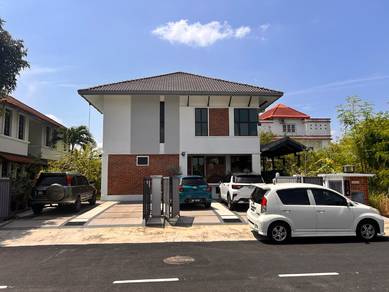 Bungalow House For Sale in Nilai,NSN