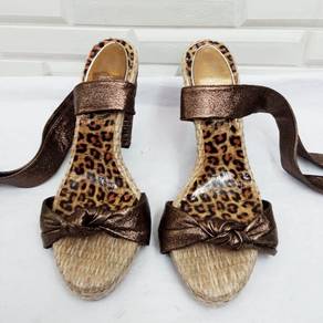 Cecil McBee Tight Up Glitter Heels