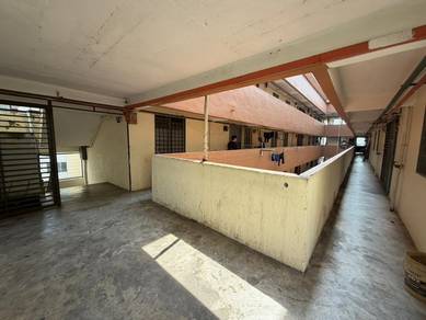 Flat For Sale in Taman Seruling Emas Flat