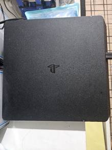 PS4 untuk dijual seadanya..boleh terus main..
