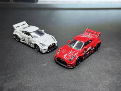 LOT HOTWHEELS HOT WHEELS r35 r33 ferrari
