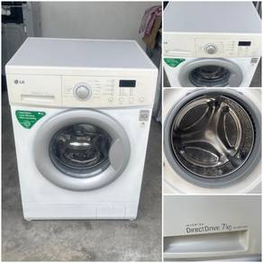 LG front load hot washer washing machine 7.0-kg