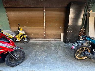 Shop lot For Sale in Seri Kembangan,SGR