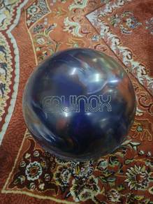 Bowling ball storm equinox pearl Coverstock 15lb