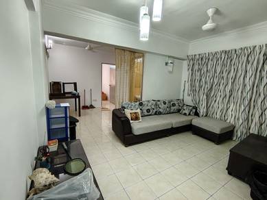 Apartment For Sale in Puncak Erskine