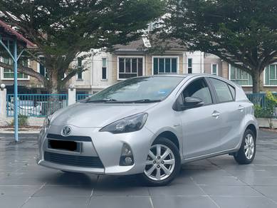 Toyota Prius c (HYBRID) in Seri Kembangan, SGR