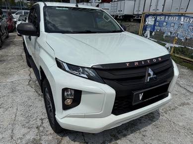 Mitsubishi Triton VGT PREMIUM in Jalan Kuching, KUL