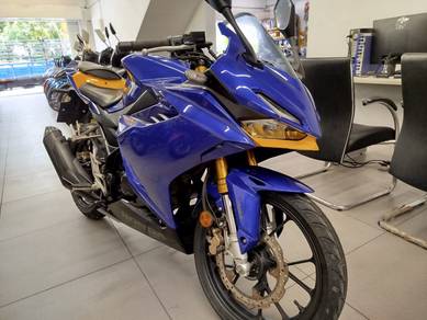 Honda CBR150R