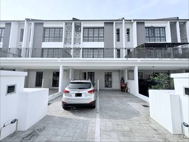 Townhouse For Rent in Sepang,SGR