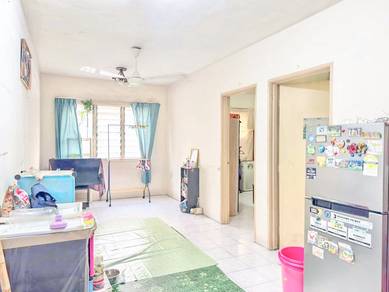 Apartment For Sale in Flora Damansara