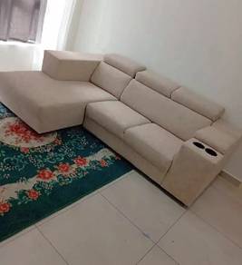 L shep sofa