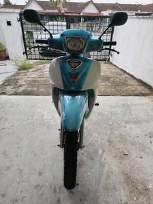 Suzuki RGV