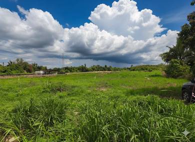 Residential Land in Bukit Rambai, MLK