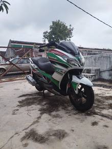 Kawasaki J300
