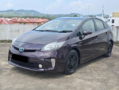 Toyota Prius LUXURY (HYBRID) in Bandar Puteri Puchong, SGR