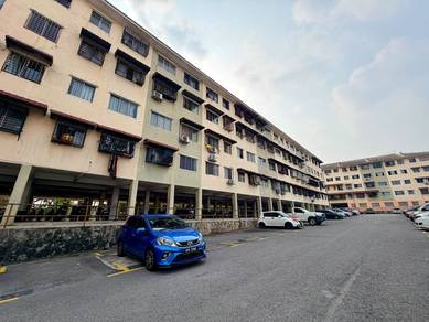 Apartment For Sale in Taman Cheras Intan