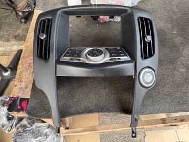 No 15-9-6 Fairlady Z34 370Z Radio Cover Japan