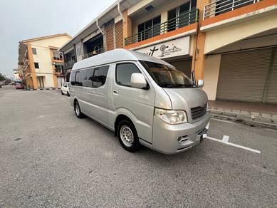 Chery H5 CBU in Lumut, PRK