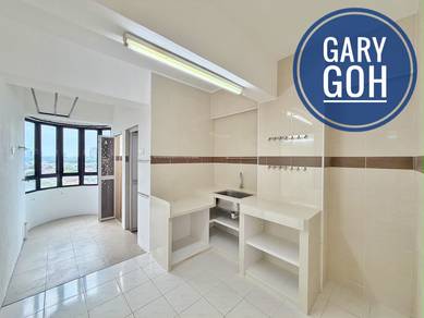 Condominium For Sale in Greenlane Heights