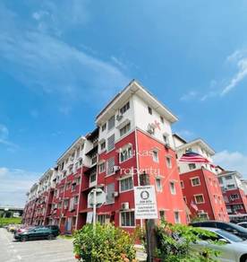 Room in Mutiara Damansara, SGR