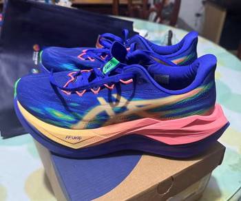 Asics Superblast 3 UK 6½