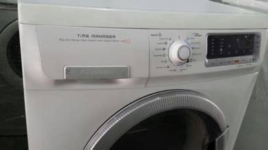 Front Load Washing Machin 8kg Automatic Electrolux