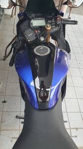 Yamaha R15