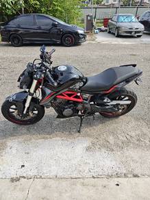Benelli TNT 249S