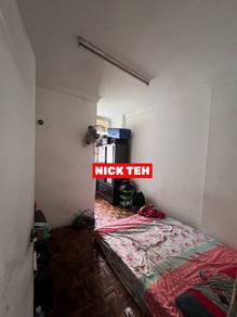 Apartment For Sale in Taman Seri Sari