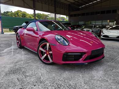 Porsche 911 Carrera CARRERA in Old Klang Road, KUL