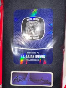 Kain Pelikat