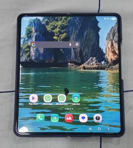 Samsung Fold 4 