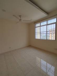 Condominium For Sale in Platinum Hill PV 3