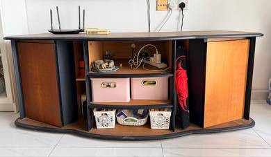 Solid Wood TV Cabinet