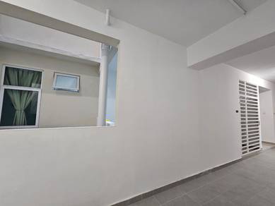 Condominium For Rent in The Paradigm Suites