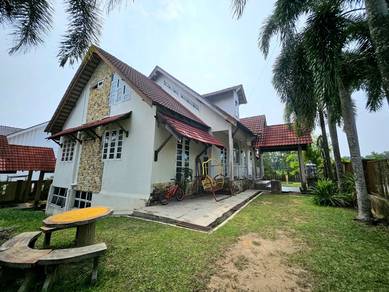 Bungalow House For Sale in Kuala Terengganu,TRG