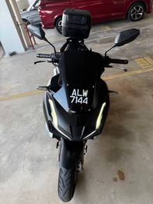 Honda ADV 150