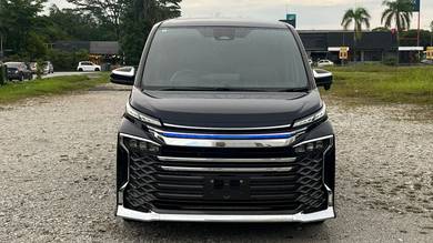 2022 Toyota Voxy S-Z