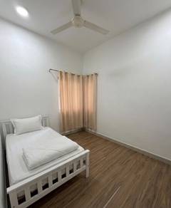 Apartment For Rent in Kiara Court