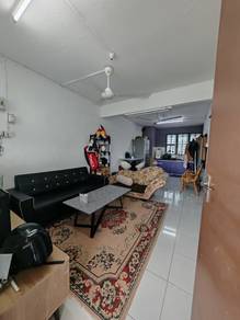 Flat For Sale in Flat Taman Ungku Tun Aminah