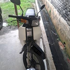 Honda C100