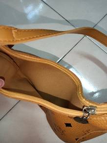 non brand handbag for sell