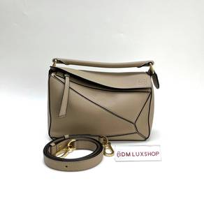 99% New Loewe Puzzle Bag Small GHW
