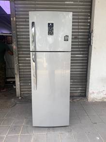 Electrolux 2 Door Refrigerator Fridge 347Liters