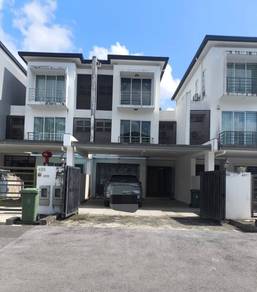 3-storey Terraced House For Sale in Kuching,SWK