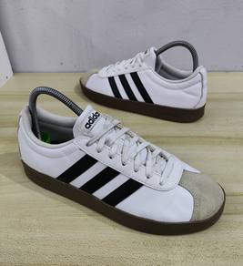 Kasut Sneakers Adidas  6.5uk