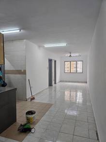Apartment For Rent in Flora Damansara